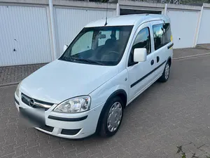 Używany Opel Combo