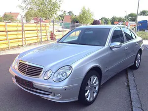 Używany Mercedes E500