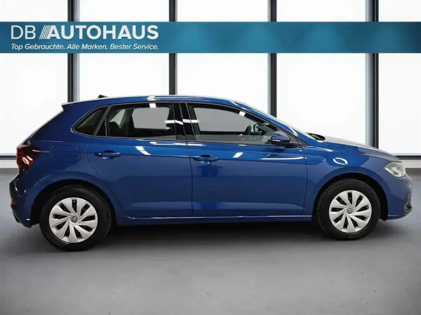Gebraucht VW Polo Life 95 PS (69 kW) 2024 Blau Kleinwagen