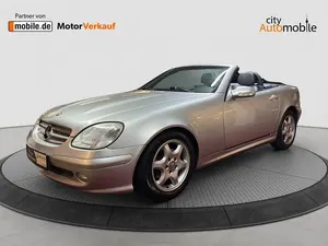 Second-hand Mercedes SLK200