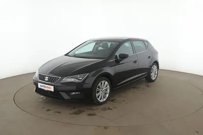 Używany Seat Leon XCELLENCE 131 KM (96 kW) 2019 Czarny Sedan/Limuzyna