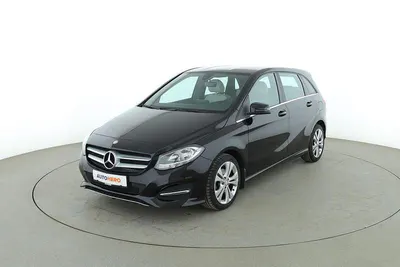 Używany Mercedes B180 Urban 122 KM (89 kW) 2015 Czarny Minivan