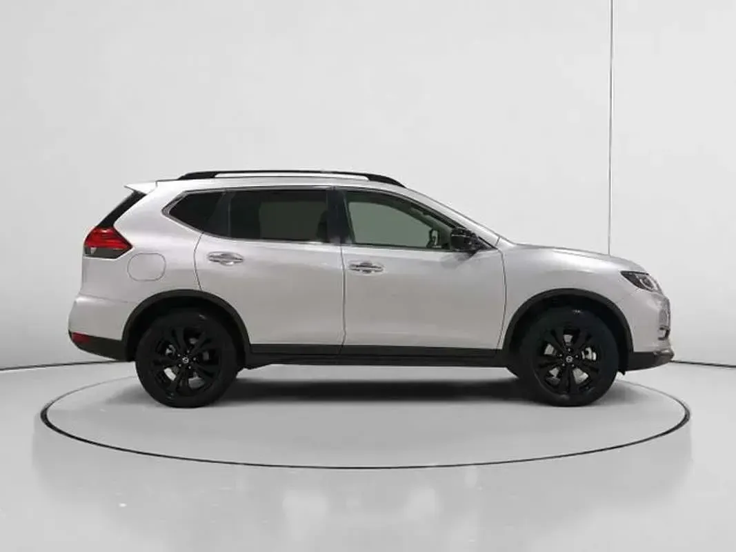 Usado Nissan X-Trail Acenta 150 CV (110 kW) 2021 Gris SUV