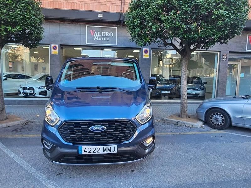 Usado Ford Tourneo Active 150 CV (110 kW) 2024 Azul Monovolumen
