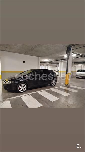 Negro Usado 2008 Seat Leon Sport Berlina | 4500 € (Buen precio) - Imagen 1/4