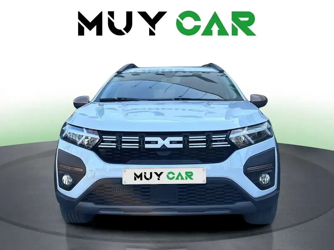 Usado Dacia Jogger Extreme 101 CV (74 kW) 2023 Blanco Monovolumen
