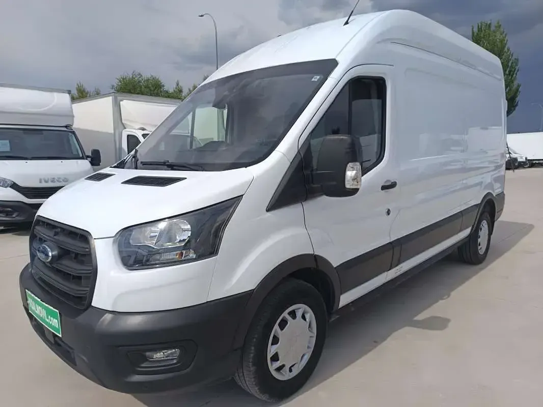 Usado Ford Transit Trend 131 CV (96 kW) 2022 Blanco Van