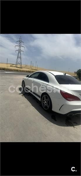 Usado Mercedes CLA200 AMG line 136 CV (100 kW) 2015 Blanco Berlina