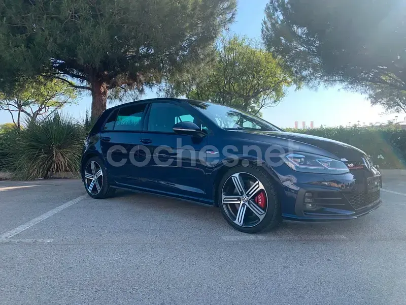 Usado VW Golf VII GTI 245 CV (180 kW) 2019 Azul Berlina