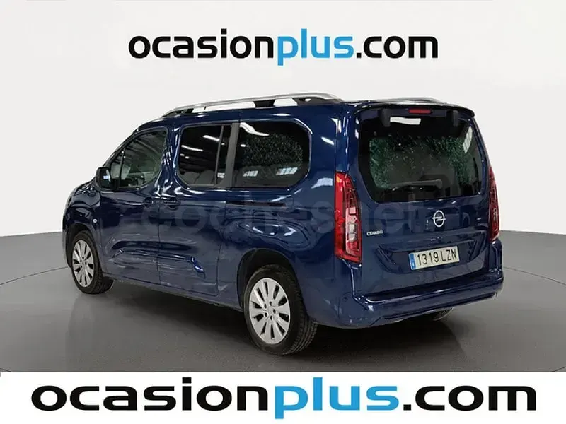 Usado Opel Combo Life Elegance 131 CV (96 kW) 2022 Azul Monovolumen