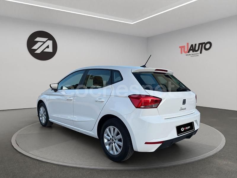 Usado Seat Ibiza Style 80 CV (58 kW) 2023 Blanco Berlina