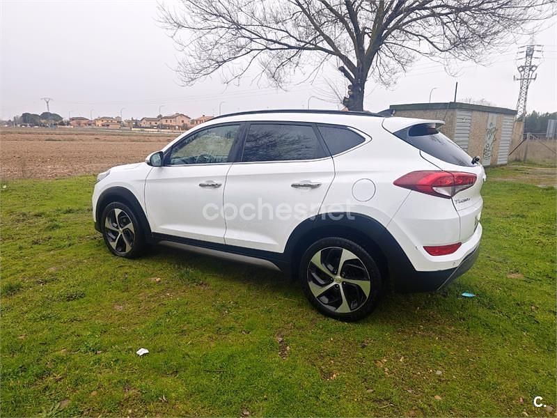 Usado Hyundai Tucson 136 CV (100 kW) 2016 Blanco SUV