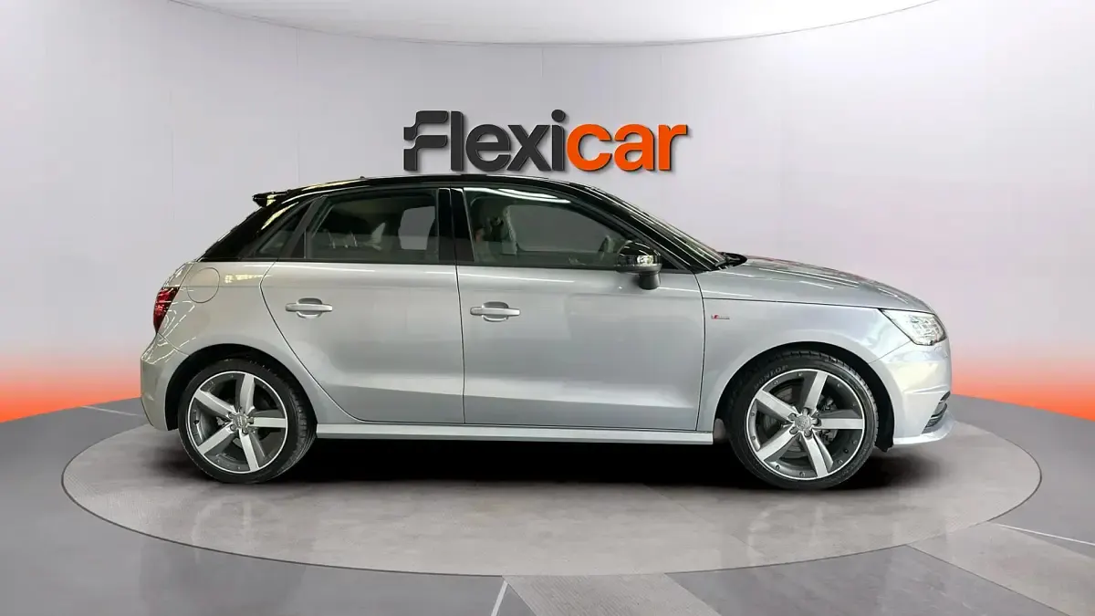 Usado Audi A1 Sportback Design 125 CV (91 kW) 2018 Gris Utilitario