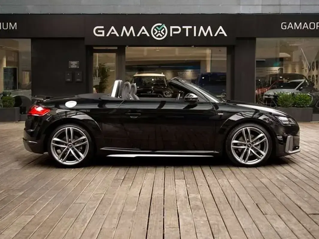 Usado Audi TT Premium 197 CV (144 kW) 2023 Negro Descapotable