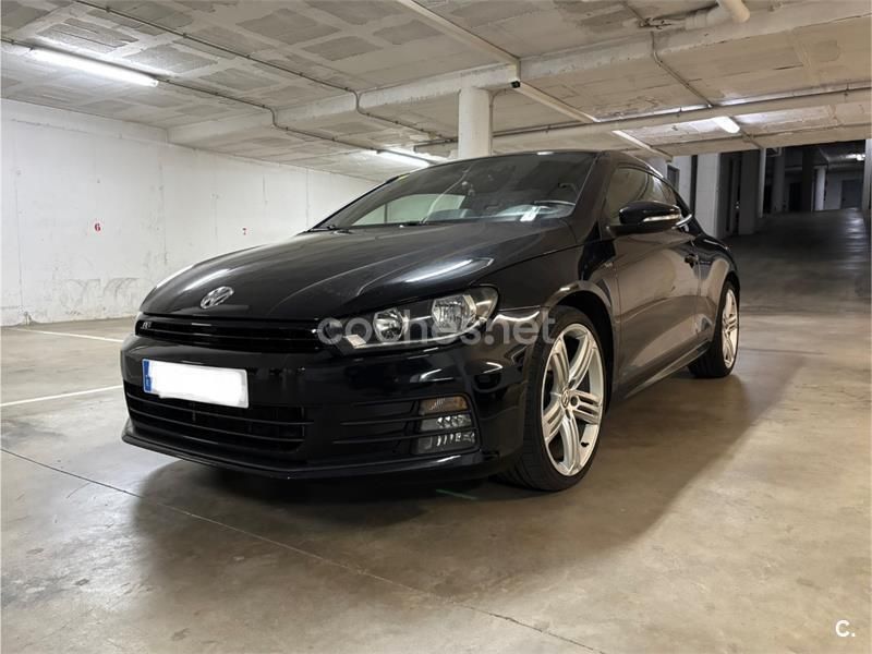 Usado VW Scirocco R-line 180 CV (132 kW) 2015 Negro Coupe