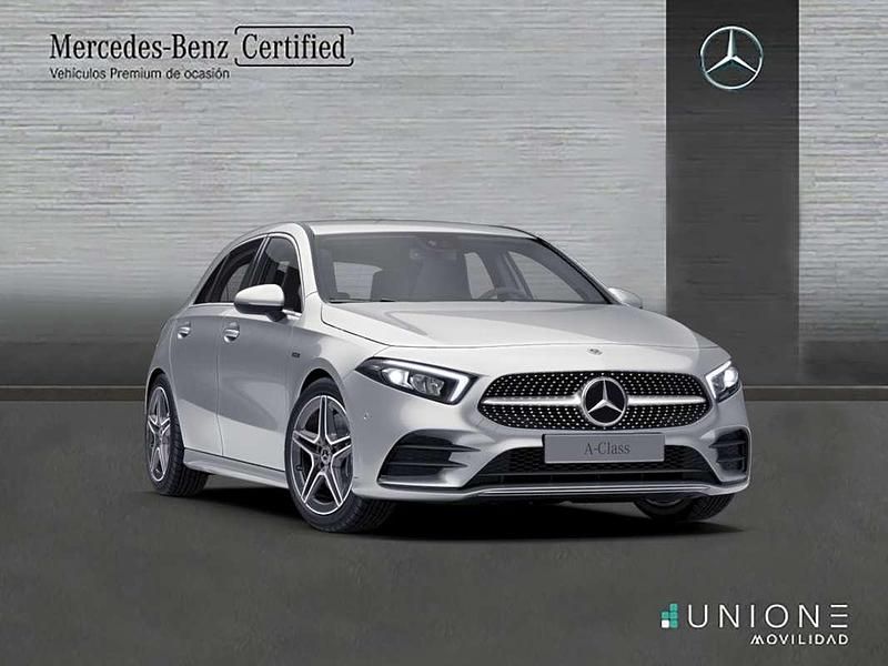 Usado Mercedes A250 218 CV (160 kW) 2021 Berlina