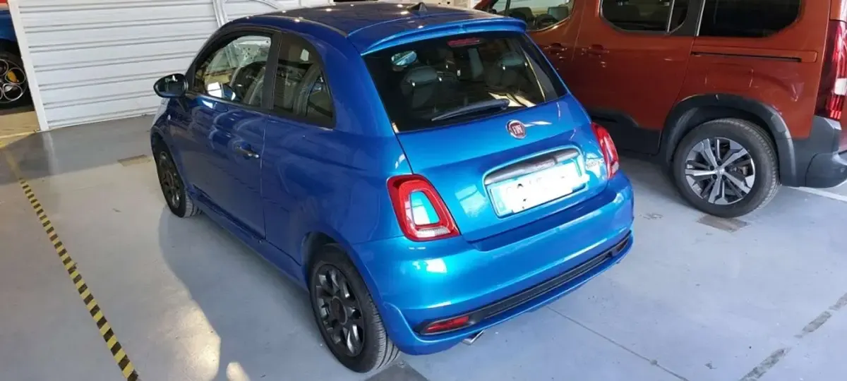 Usado Fiat 500C Sport 71 CV (52 kW) 2021 Azul Descapotable