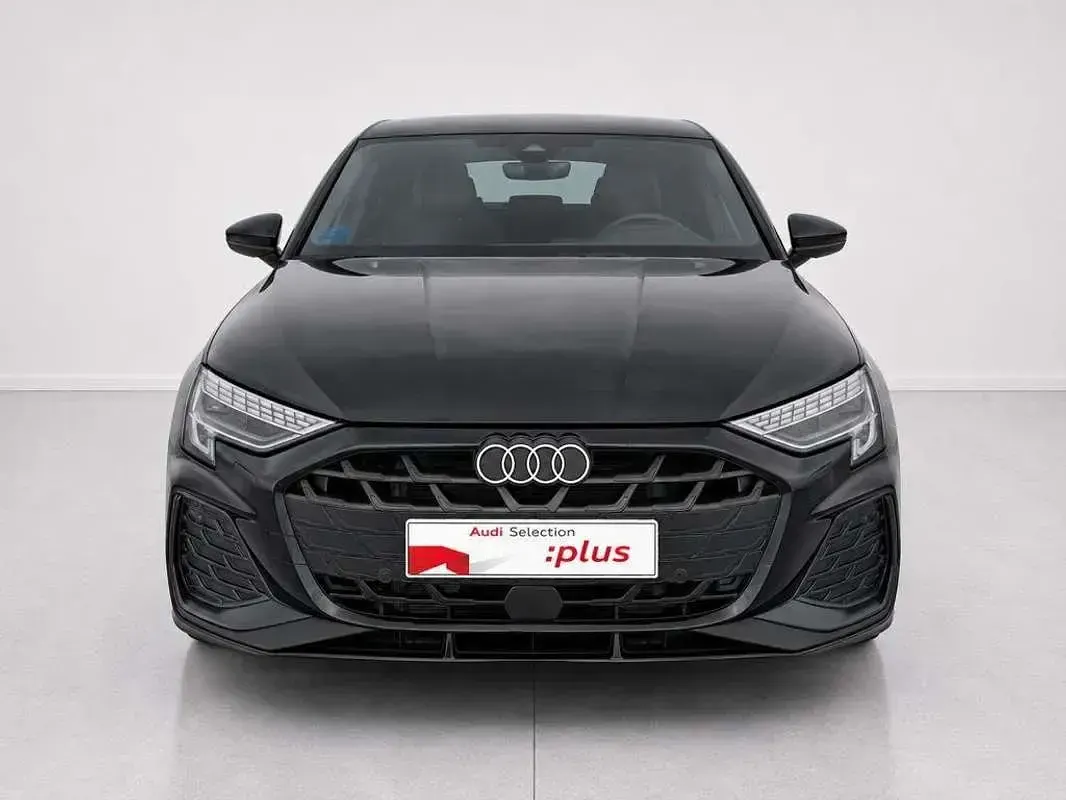 Usado Audi A3 Sportback e-tron S-Line 204 CV (150 kW) 2025 Negro Utilitario
