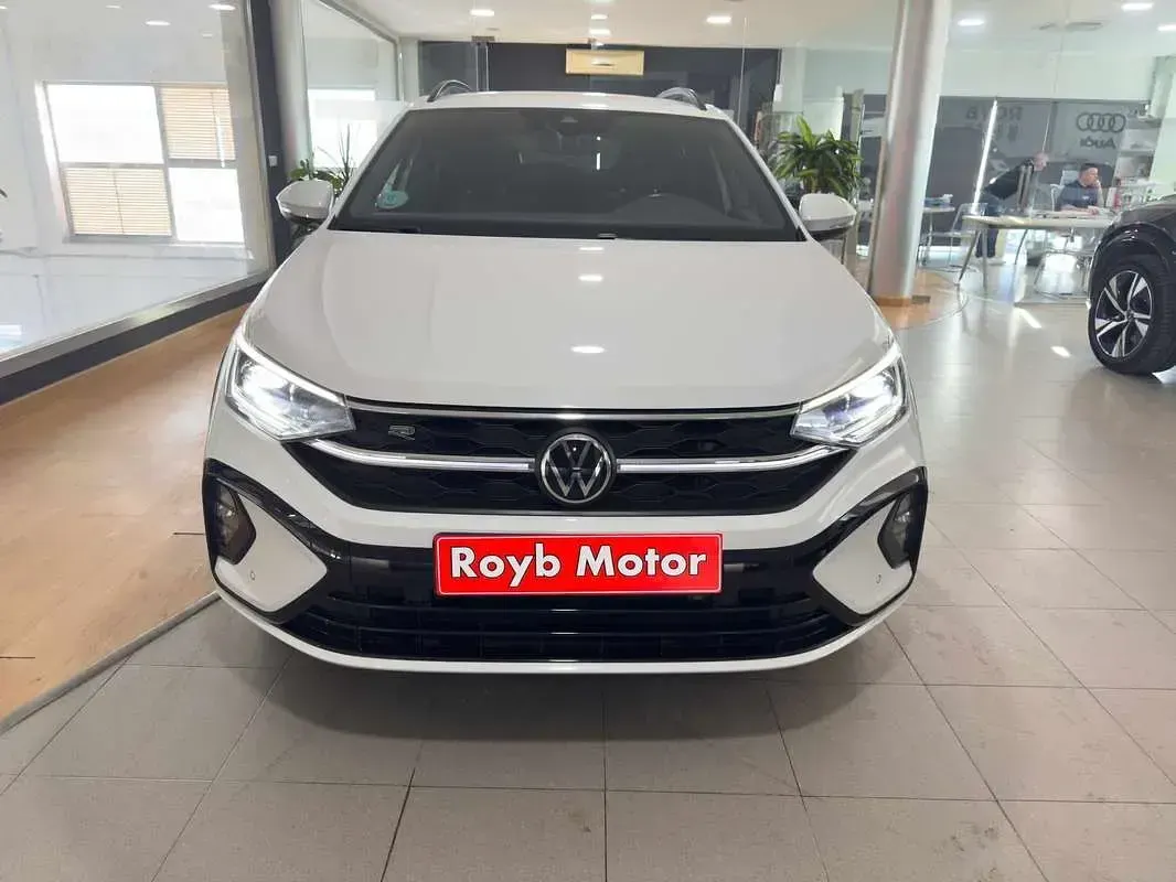 Usado VW Taigo R-line 150 CV (110 kW) 2022 Blanco SUV