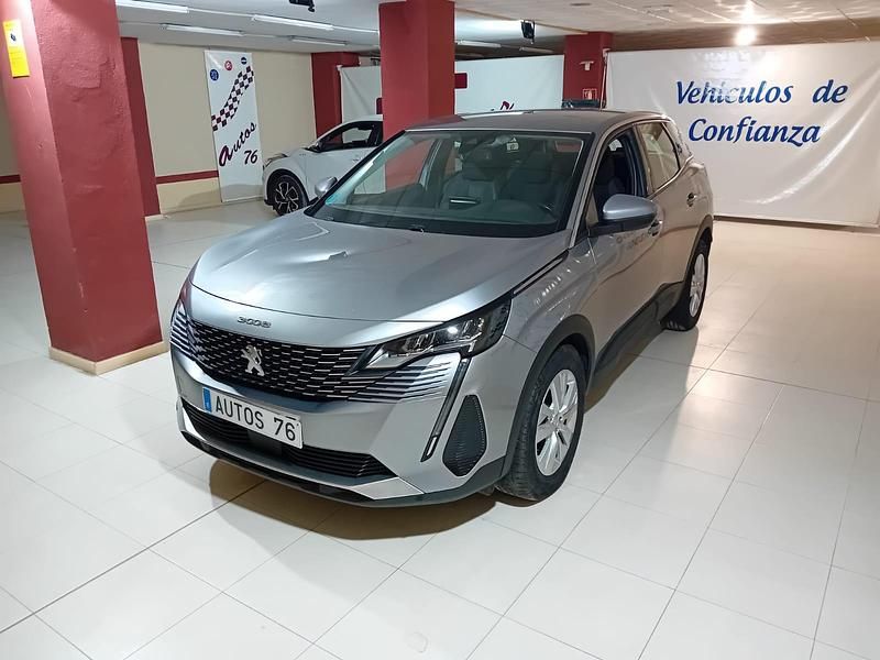 Usado Peugeot 3008 Active 130 CV (95 kW) 2021 Gris SUV