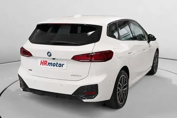 Usado BMW 225 Active Tourer Shadowline 245 CV (180 kW) 2022 Monovolumen