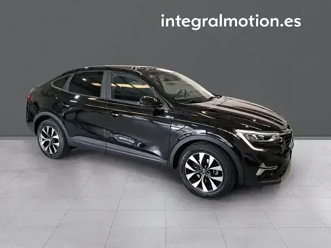 Usado Renault Arkana Equilibre 140 CV (102 kW) 2022 Negro SUV