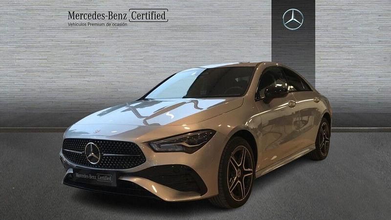 Usado Mercedes CLA250e AMG line 218 CV (160 kW) 2024 Gris Berlina