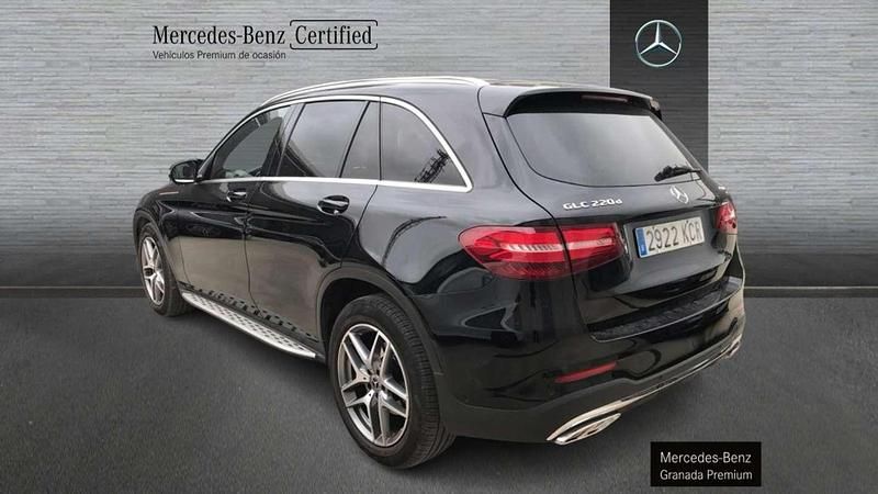 Usado Mercedes GLC220 170 CV (125 kW) 2017 Negro SUV