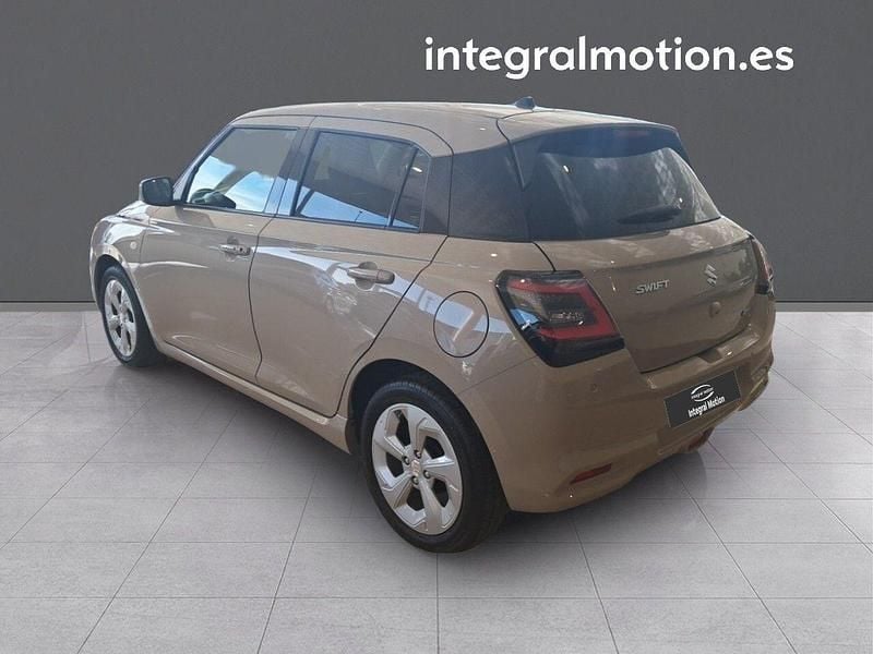 Nuevo Suzuki Swift 81 CV (59 kW) 2026 Gris Utilitario