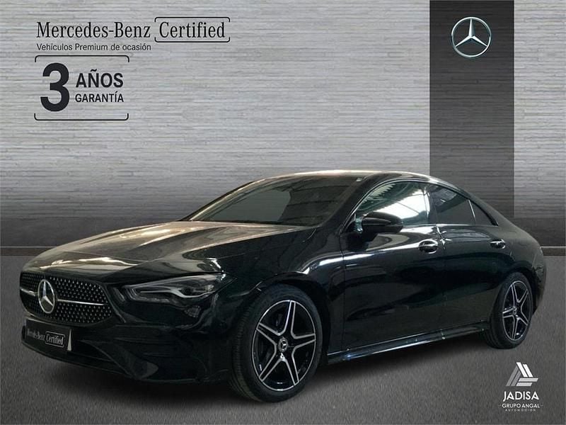 Negro Usado 2025 Mercedes CLA200 AMG line Berlina | 40.990 € (Precio justo) - Imagen 1/4