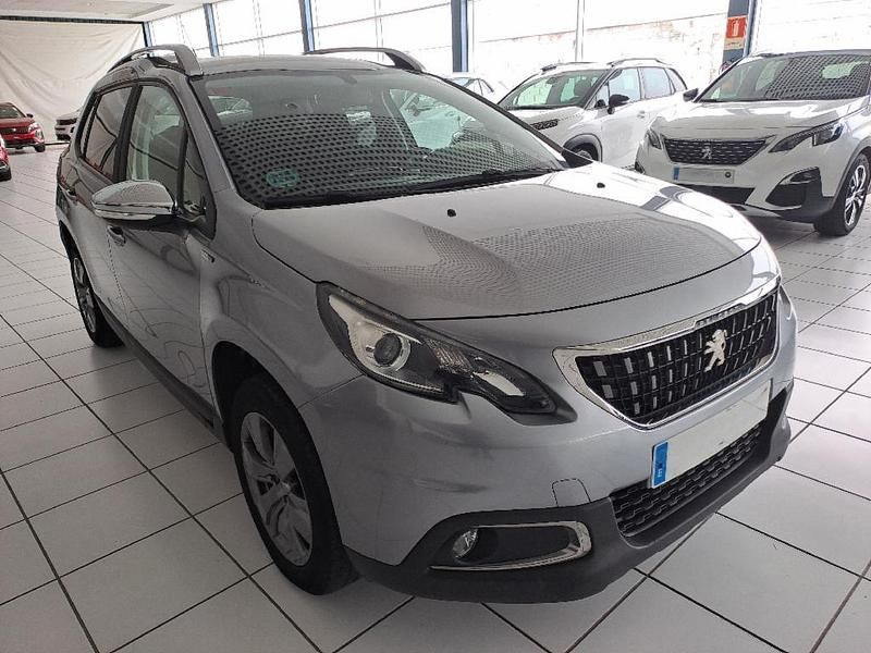 Gris Usado 2017 Peugeot 2008 Style SUV | 12.000 € (Caro) - Imagen 1/4