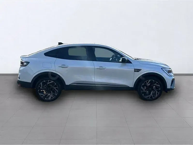 Usado Renault Arkana Esprit Alpine 145 CV (106 kW) 2023 Blanco SUV