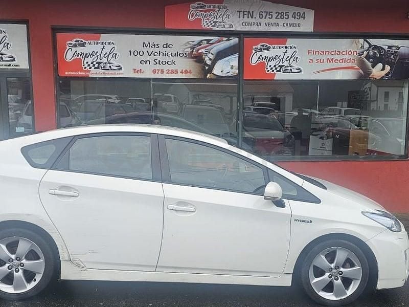 Blanco Usado 2011 Toyota Prius Eco Berlina | 5999 € (Precio justo) - Imagen 1/4