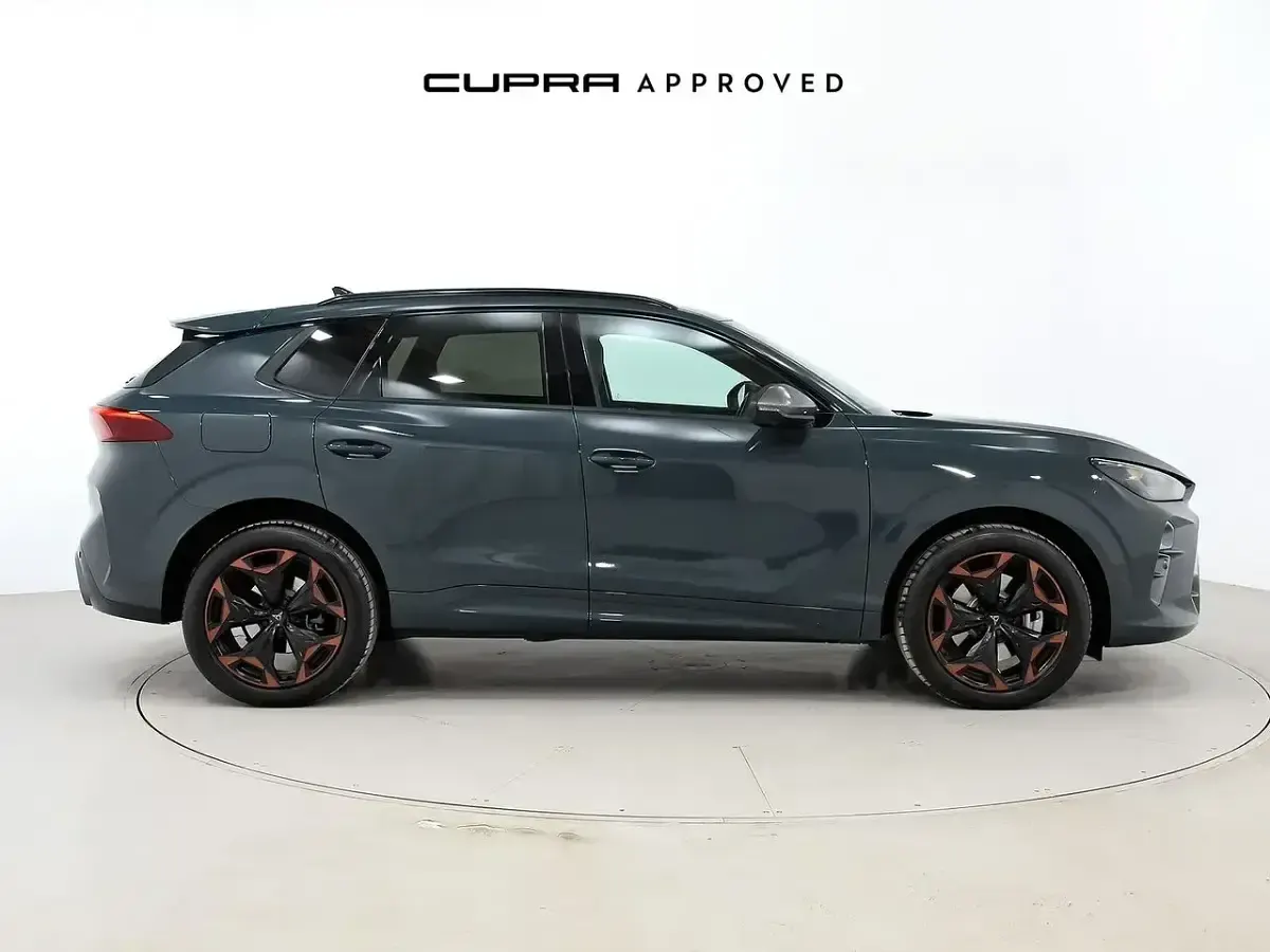 Usado Cupra Terramar 204 CV (150 kW) 2025 Azul SUV