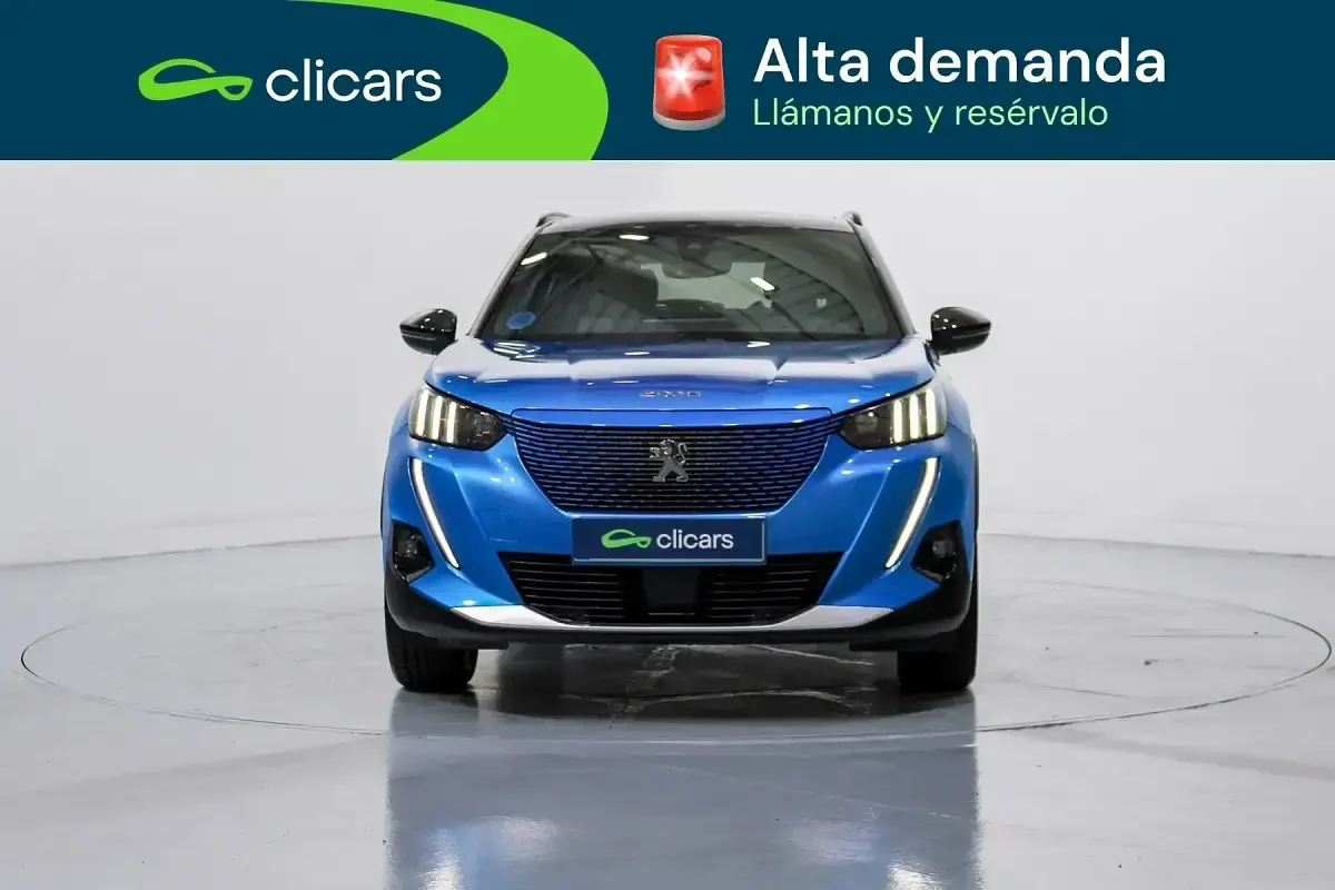 Usado Peugeot e-2008 GT 100 kW (136 CV) 2020 Azul SUV