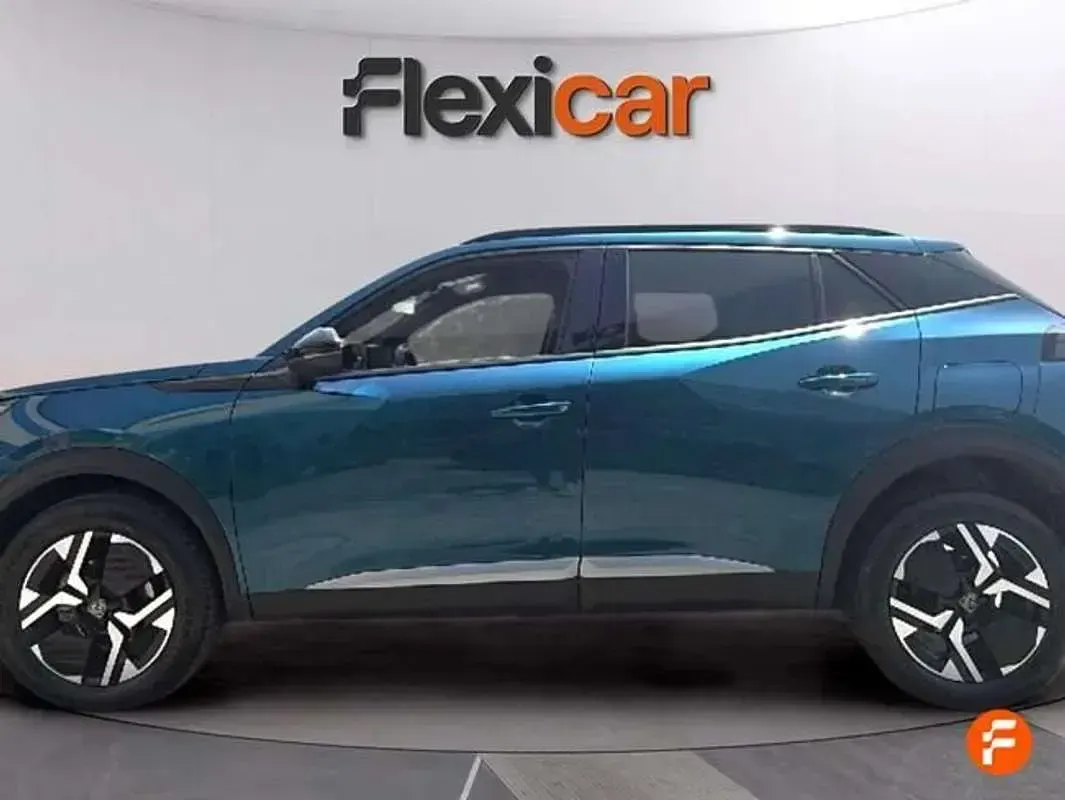 Usado Peugeot 2008 Allure 101 CV (74 kW) 2025 Azul SUV