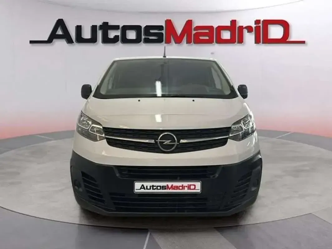 Usado Opel Vivaro 102 CV (75 kW) 2023 Blanco Monovolumen