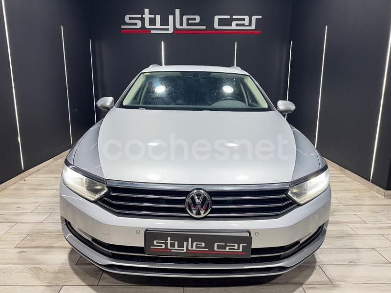 Usado VW Passat Advance 150 CV (110 kW) 2018 Gris / plata Familiar