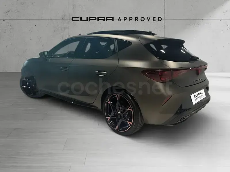 Nuevo Cupra Leon 150 CV (110 kW) 2026 Marrón Berlina