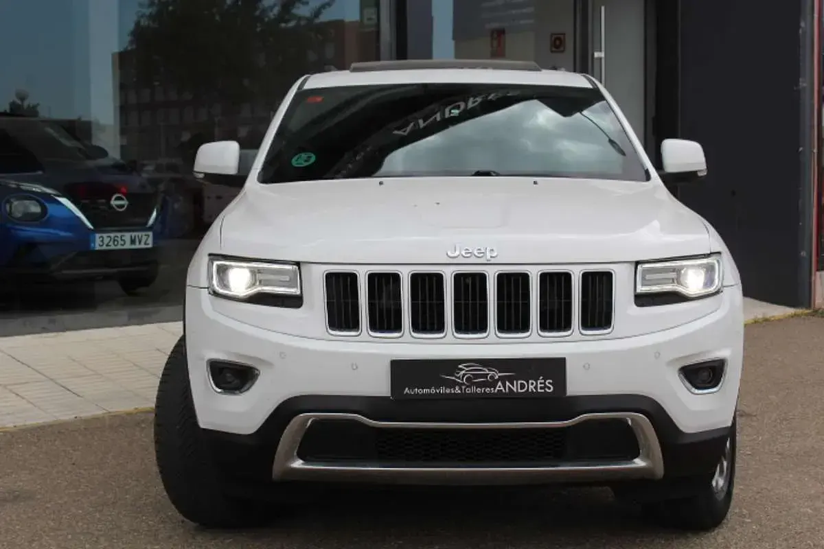 Usado Jeep Grand Cherokee Limited 250 CV (183 kW) 2017 Blanco SUV