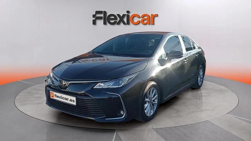 Usado Toyota Corolla Active 125 CV (91 kW) 2023 Negro Berlina