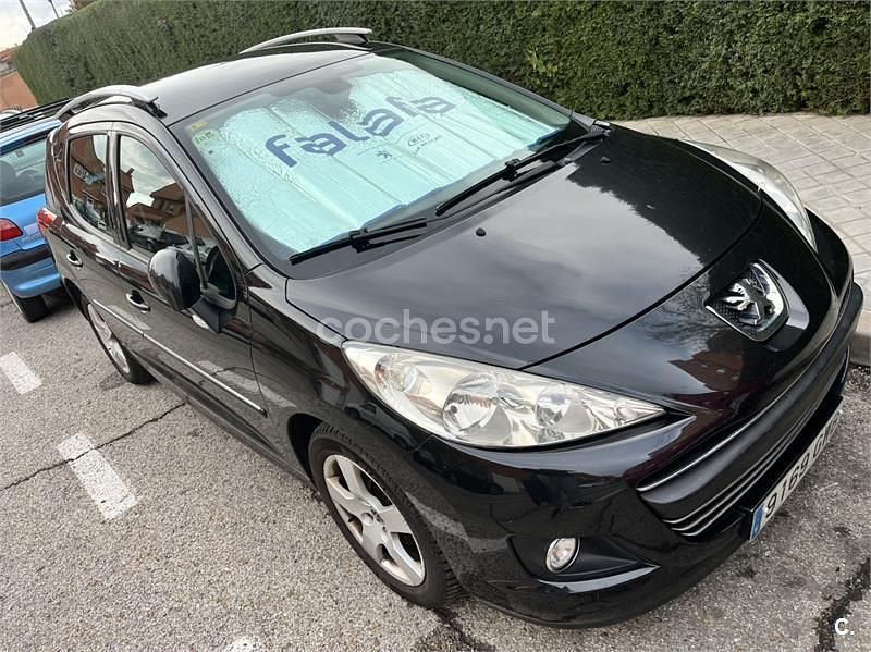 Usado Peugeot 207 Sport 90 CV (66 kW) 2010 Negro Berlina