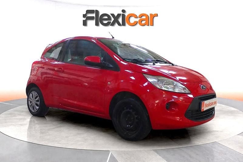 Usado Ford Ka Titanium 69 CV (50 kW) 2015 Rojo Utilitario