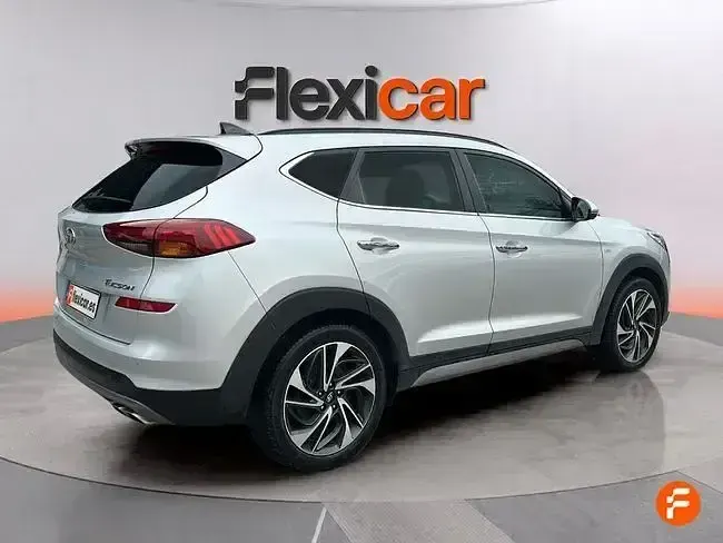 Usado Hyundai Tucson 116 CV (85 kW) 2020 Gris SUV