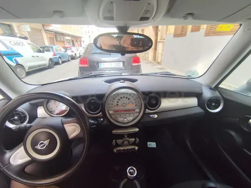 Usado Mini Cooper 120 CV (88 kW) 2009 Beige Utilitario