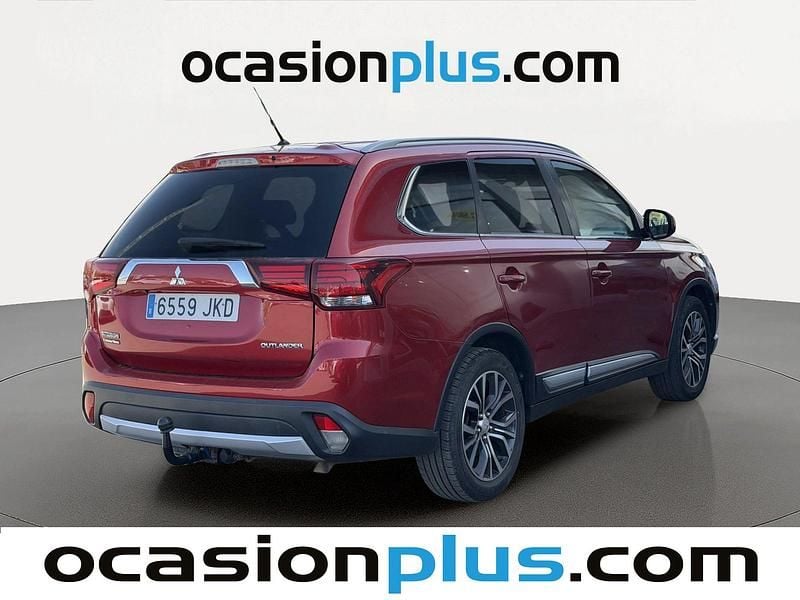 Usado Mitsubishi Outlander Motion 150 CV (110 kW) 2015 Rojo SUV