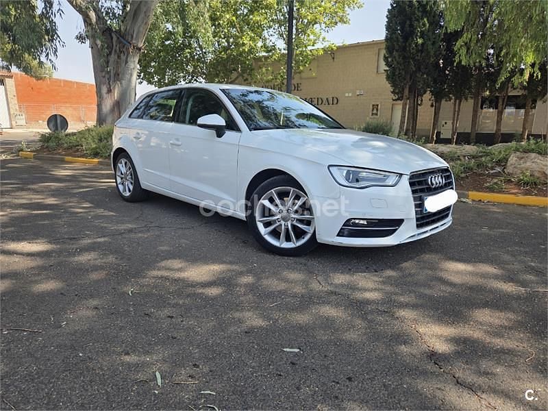 Blanco Usado 2015 Audi A3 Advanced Berlina | 9490 € (Buen precio) - Imagen 1/4