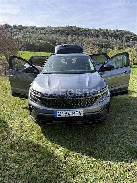 Usado Renault Austral Techno Esprit Alpine 200 CV (147 kW) 2024 Gris / plata SUV