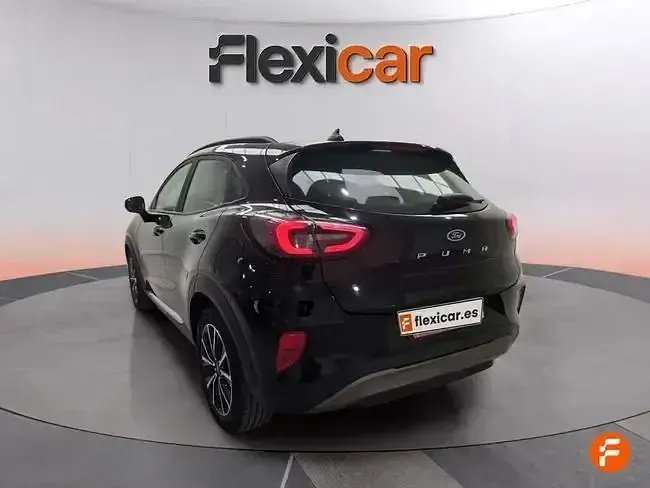Usado Ford Puma Titanium 120 CV (88 kW) 2021 Negro SUV