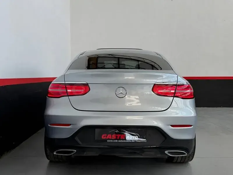 Usado Mercedes GLC250 204 CV (150 kW) 2016 Gris / plata SUV